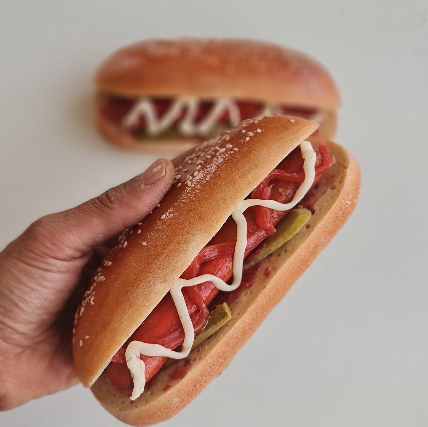 Fake Sausage Sandwich for Photography Props, Artificial Hotdog for Food Displays