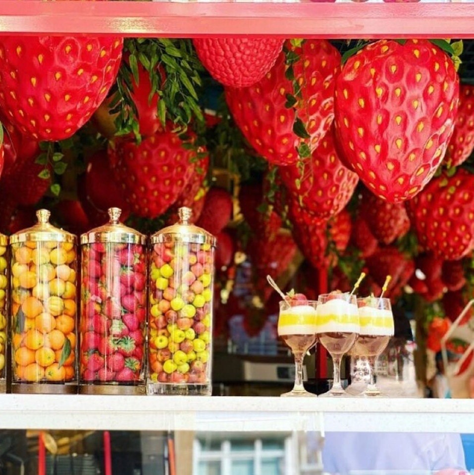 Giant Artificial Strawberry Hanging Decor: Realistic Garden and Shop Prop