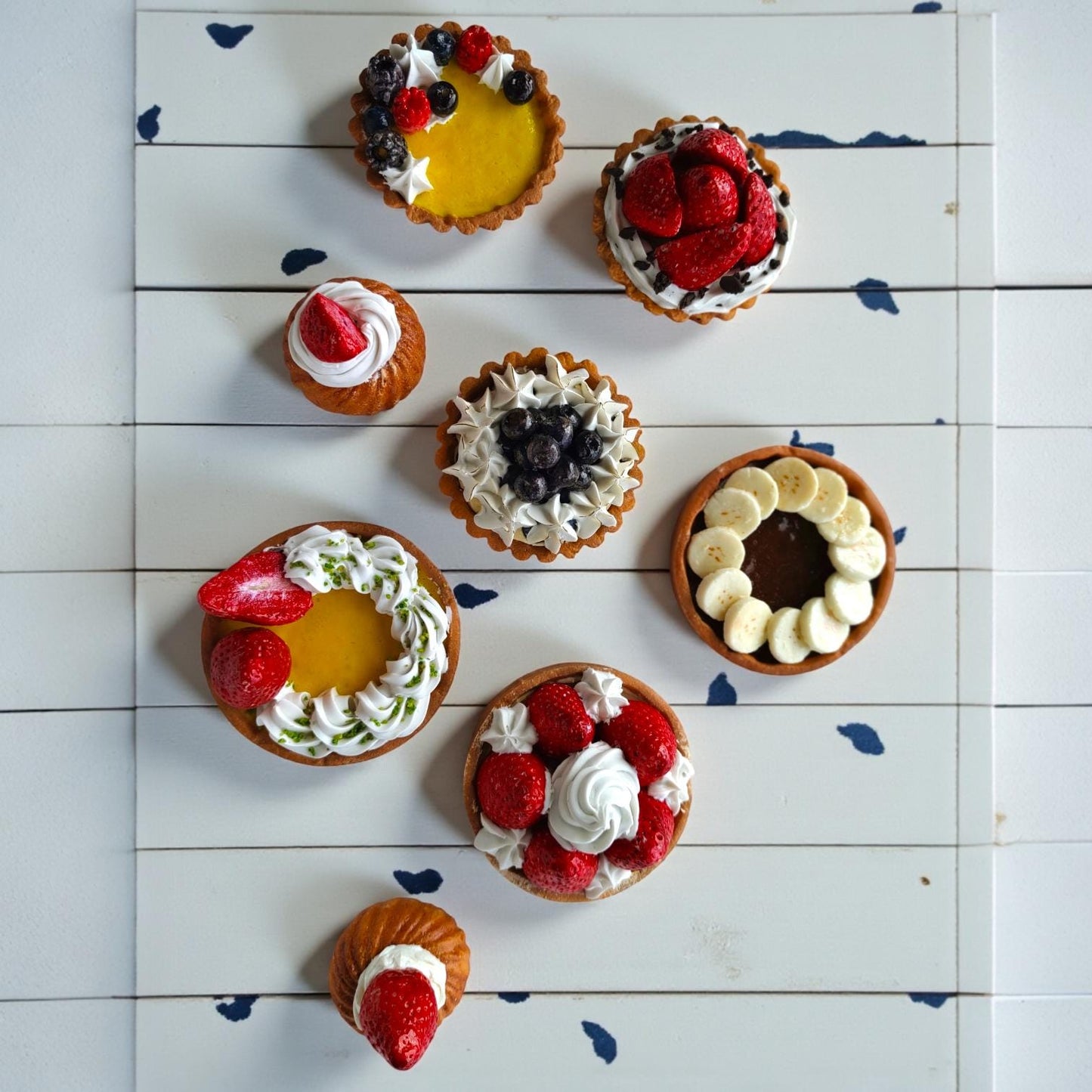 Realistic Fake Tartlet – Strawberry, Blueberry or Lemon Mini Tart, Replica Dessert Prop
