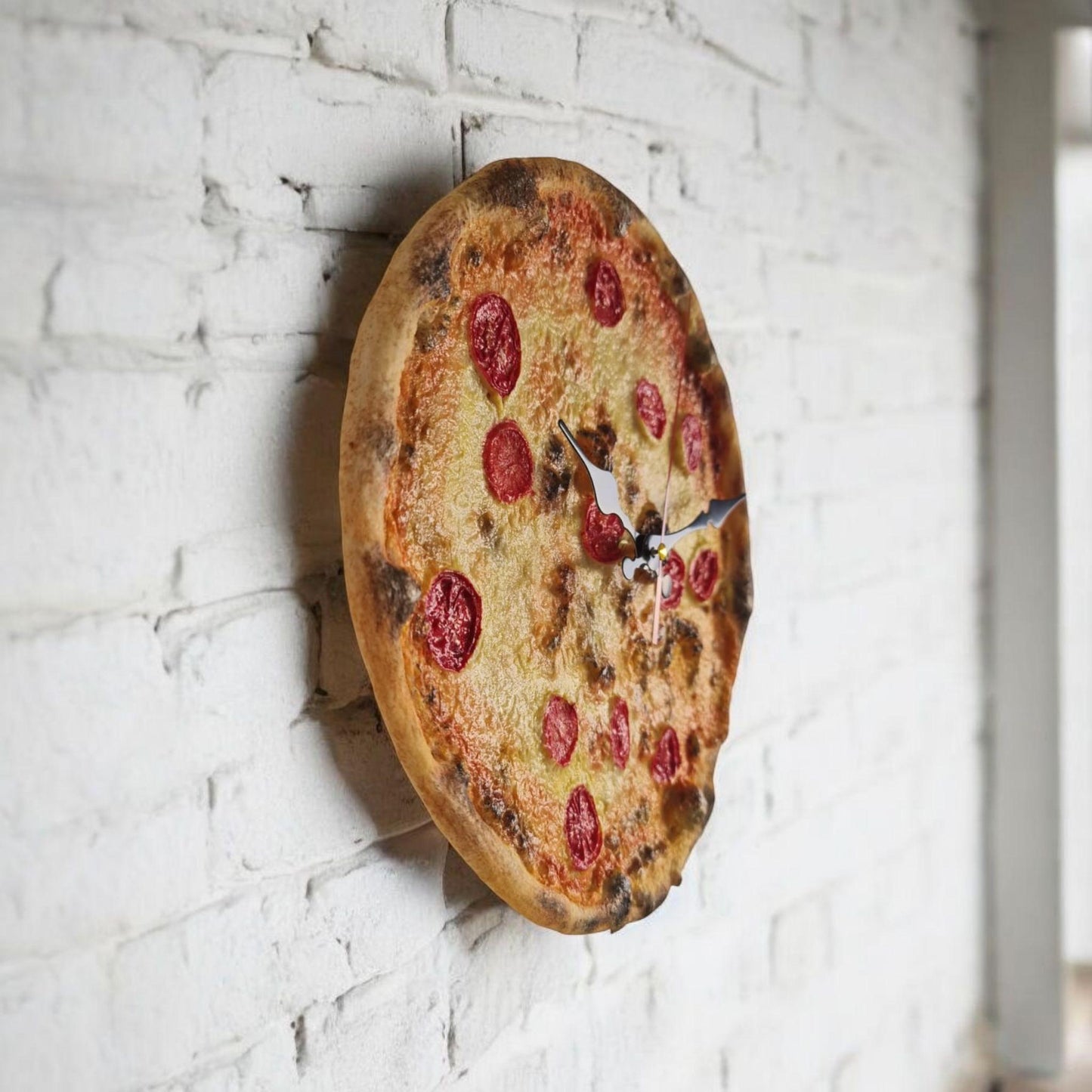 3D Pizza Wall Clock: Handmade Realistic Kitchen Decor