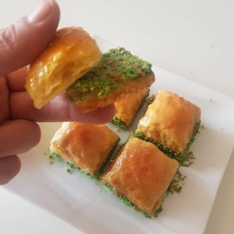 Fake faux Turkish Baklava 5 pcs for Pastry Shop Display