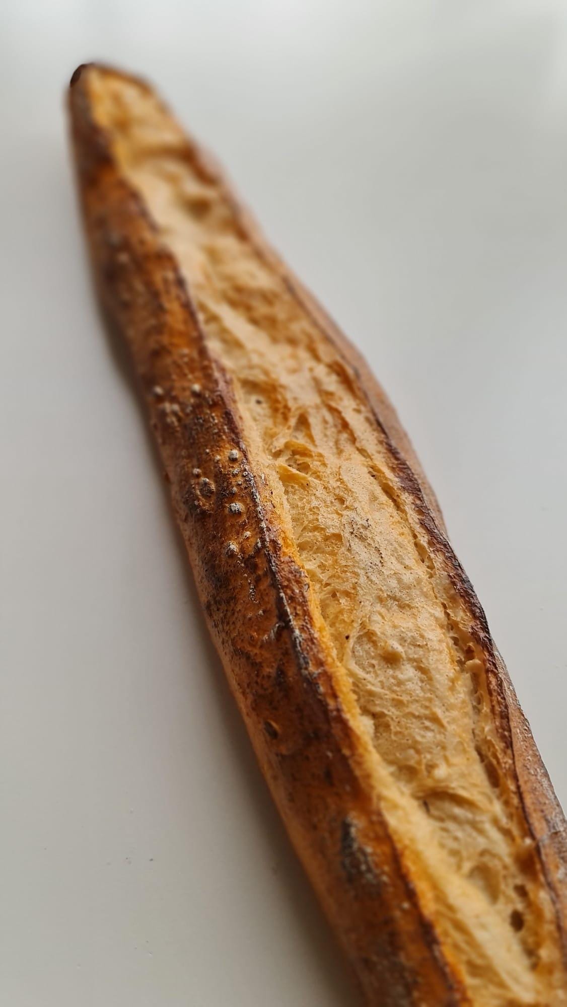 Realistic Fake French Baguette: Bakery Display, Kitchen Decor (15.7 inches-40cm)
