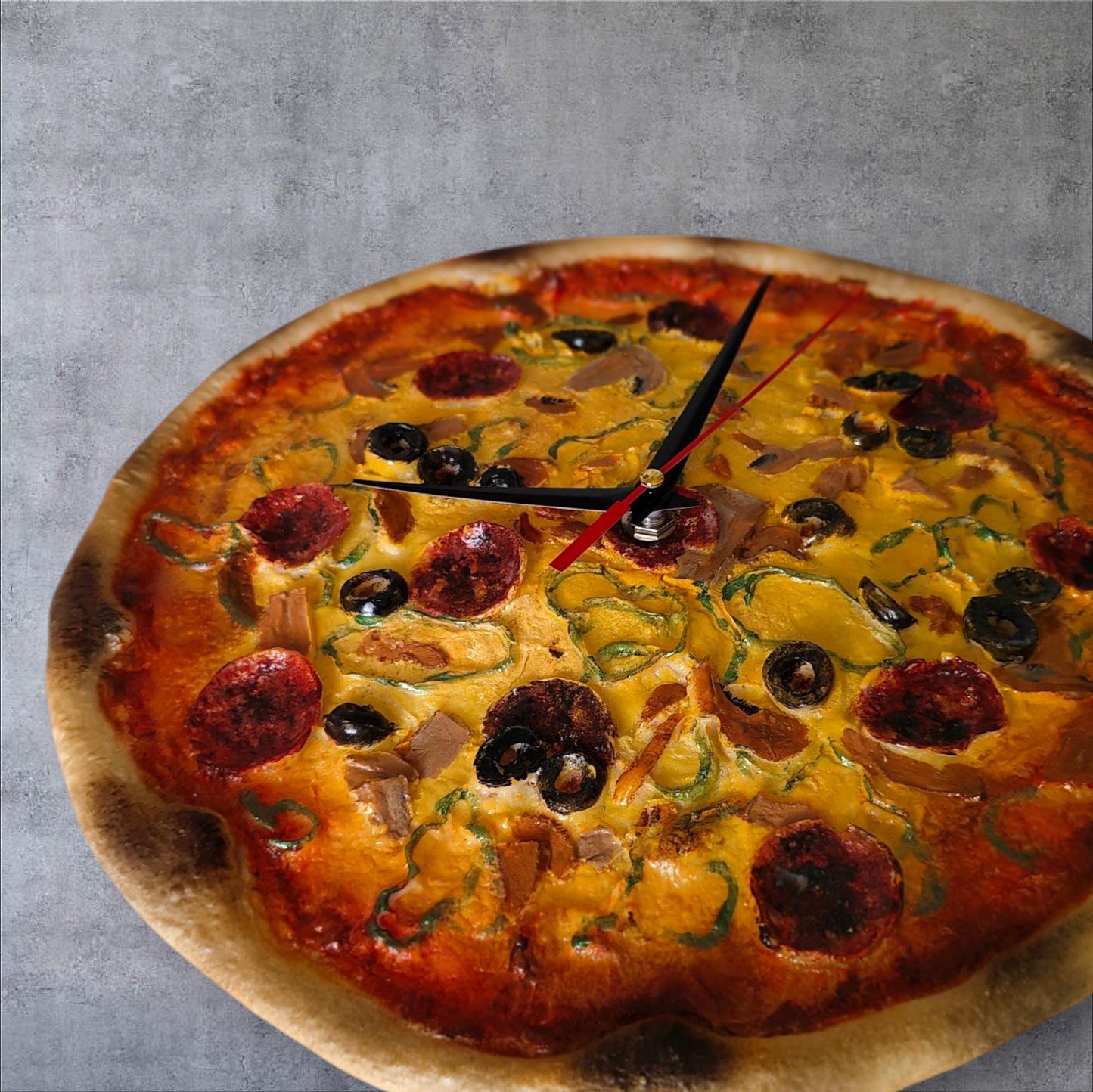 3D Pizza Wall Clock: Handmade Resin, Realistic Kitchen Decor